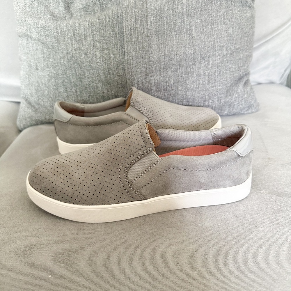 Dr. Scholls sneakers